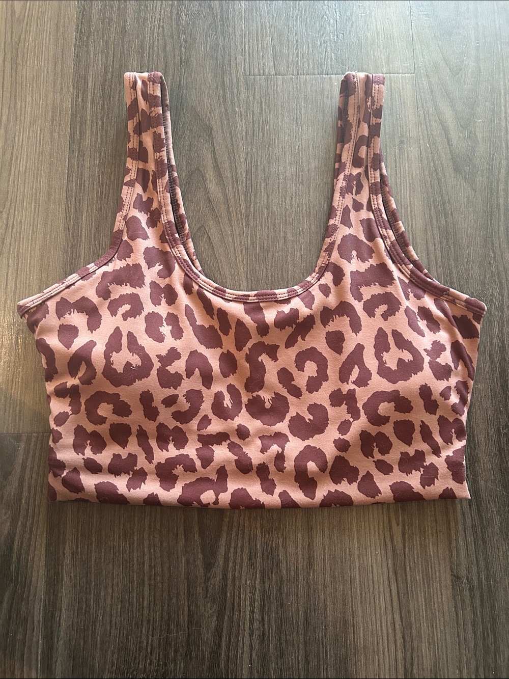 Leopard Print Scoop Neck Sports Bra - tan and Brown